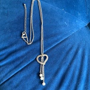 Vantel Pearl Necklace